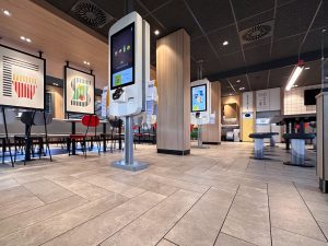 GANTER Basel AG Wand- und Bodenbeläge McDonald’s Münchenstein